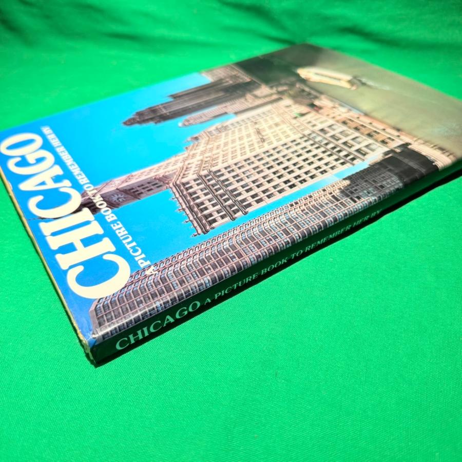 CHICAGO | A picture book to remember her by  シカゴ 写真集 街 風景 アメリカ オールカラー ガイドブック Crescent |  | 02