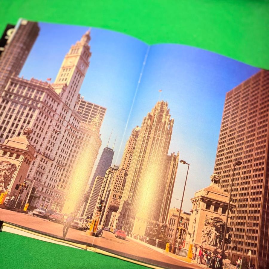 CHICAGO | A picture book to remember her by  シカゴ 写真集 街 風景 アメリカ オールカラー ガイドブック Crescent |  | 07