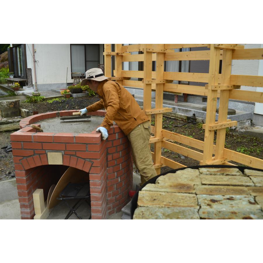 ピザ窯 外装レンガ 石窯 薪窯 内径80cm ドーム型 本格的 : 石窯や