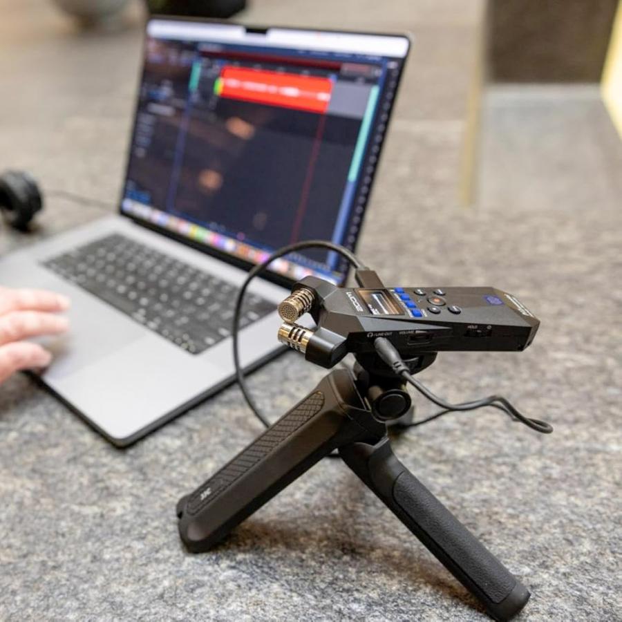 ZOOM H1essential ズーム ハンディレコーダー ブラック 黒 32bit ZOOM H1essential ズーム ハンディレコーダー ブラック 黒 32bit