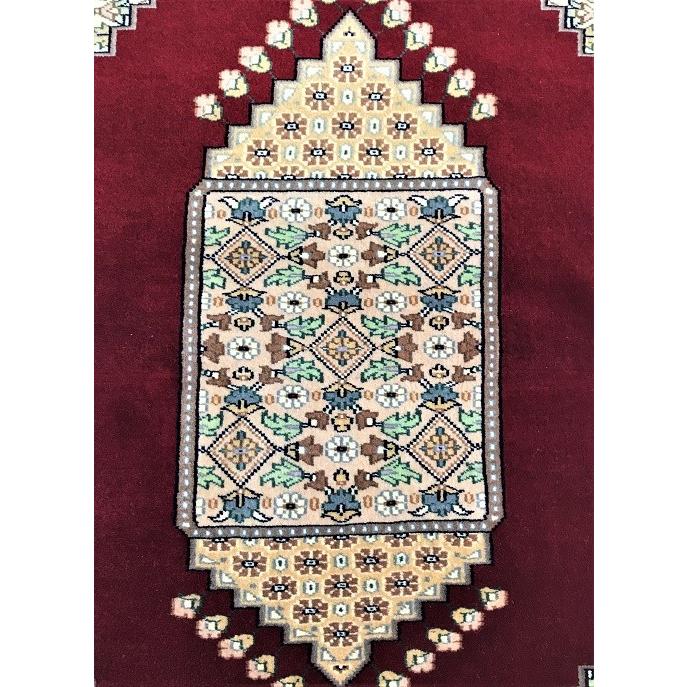 手織りパキスタン絨毯 中心柄デザインの絨毯 77×123 ｃｍ 玄関マット　レッド_3