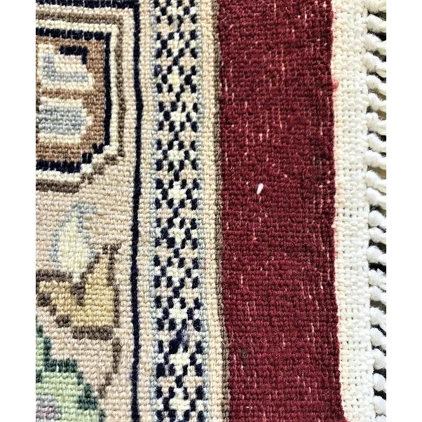 手織りパキスタン絨毯 中心柄デザインの絨毯 77×123 ｃｍ 玄関マット　レッド_5