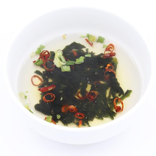 沖縄南部島唐辛子の旨辛スープ 40g×2袋 （メール便） （乾燥スープの素）｜ganju｜05