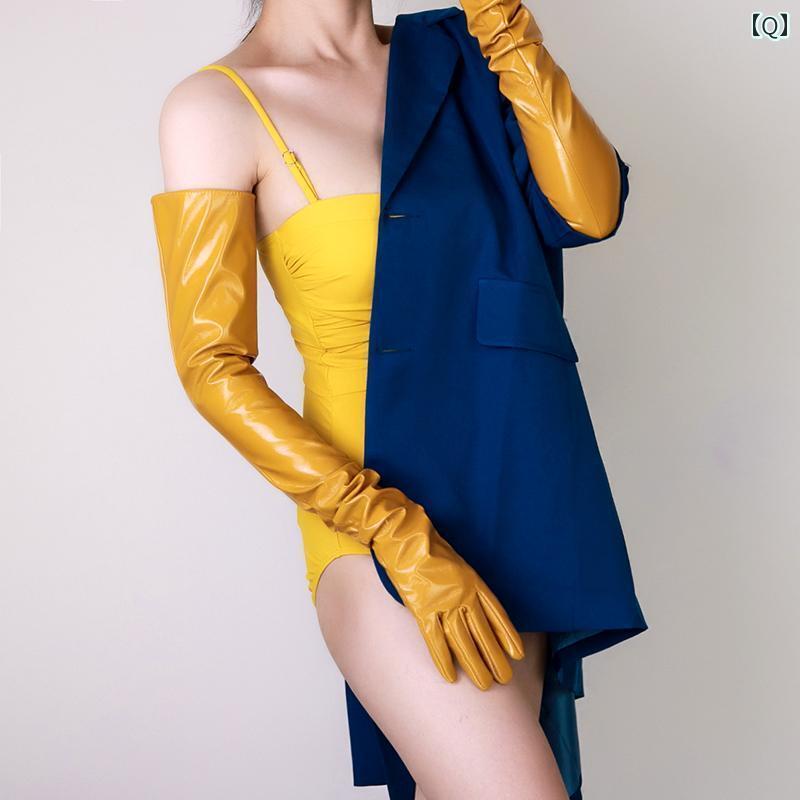 【本皮】女優映え　秋先取りロング手袋　定価18000円 Amazon | レディース 合皮手袋 光沢 フェイクレザー ロング