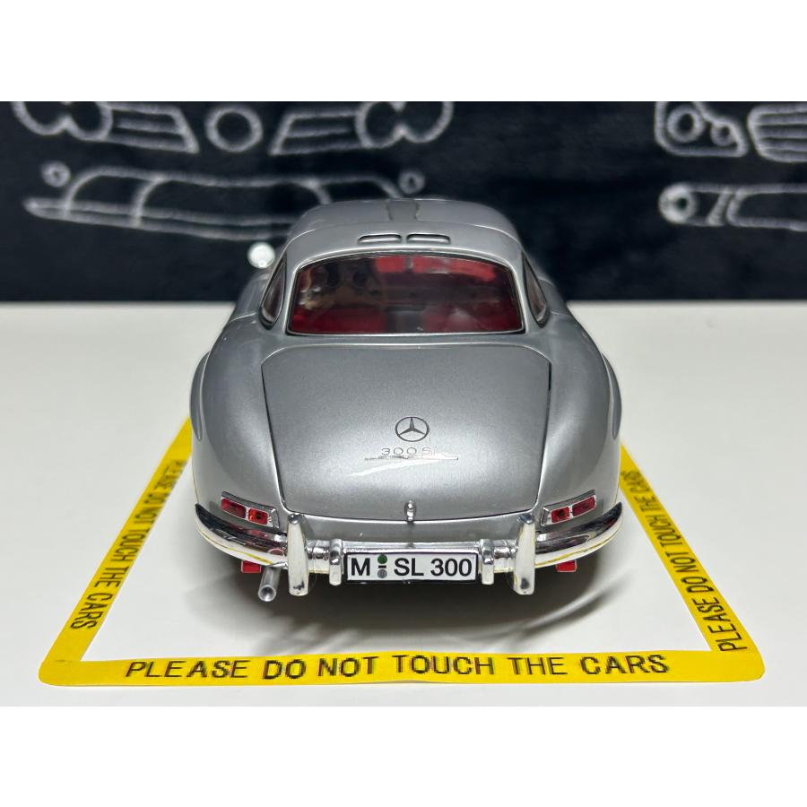 シュコー Schuco 1/18 Mercedes Benz 300 SL Gullwing 1954 シュコー Schuco 1/18 Mercedes Benz 300 SL Gullwing 1954