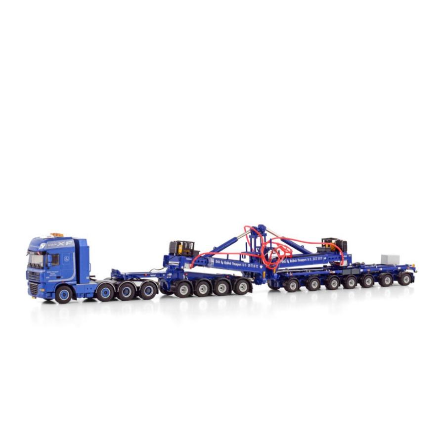 WSI 1/50 DAF XF105 Super Space Cab 8x4 Mega Wind Mill WSI 1/50 DAF XF105 Super Space Cab 8x4 Mega Wind Mill