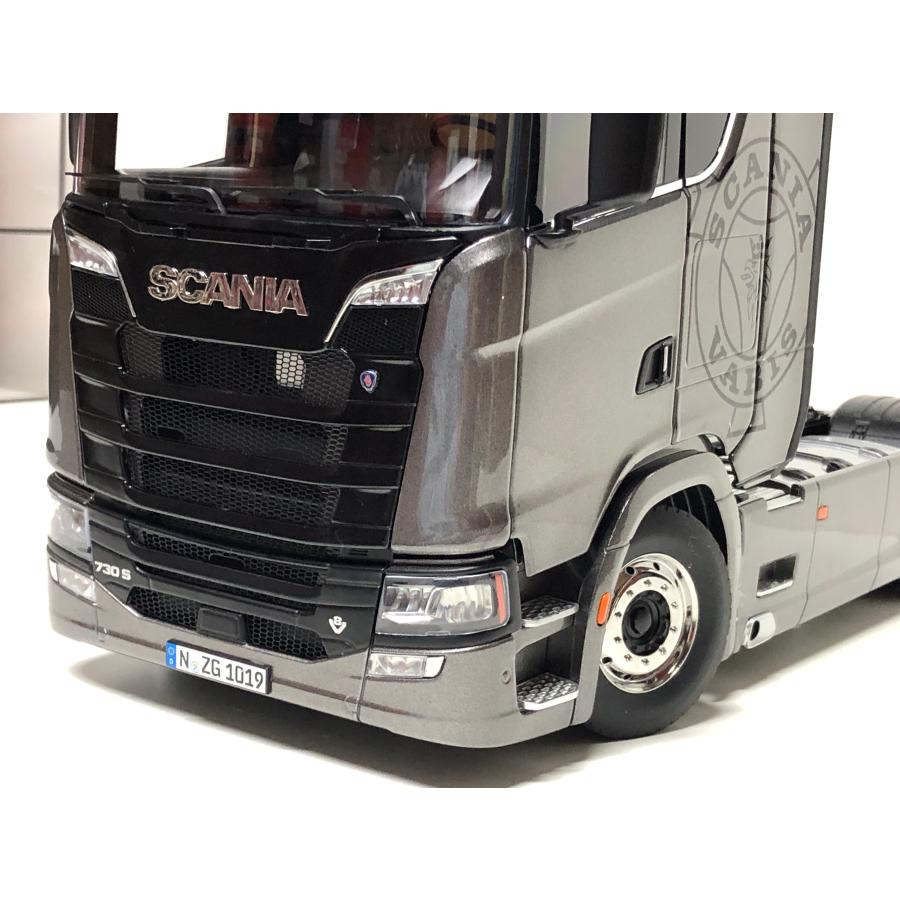 NZG 1/18 Scania V8 730S 4x2 Tractor グレー スカニア トレーラーヘッド NZG 1/18 Scania V8 730S 4x2 Tractor グレー スカニア トレーラーヘッド