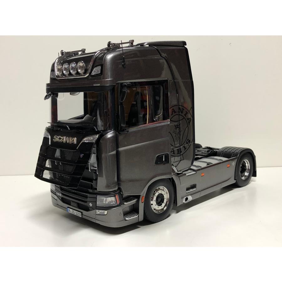 NZG 1/18 Scania V8 730S 4x2 Tractor グレー スカニア トレーラーヘッド NZG 1/18 Scania V8 730S 4x2 Tractor グレー スカニア トレーラーヘッド