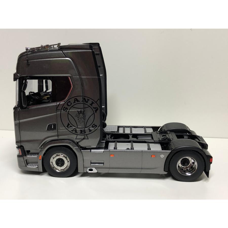 NZG 1/18 Scania V8 730S 4x2 Tractor グレー スカニア NZG 1/18 Scania V8 730S 4x2 Tractor グレー スカニア