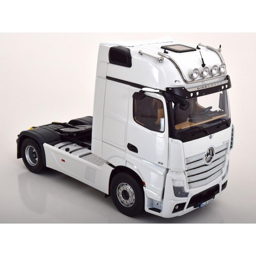 NZG 1/18 Mercedes Benz Actros Gigaspace 4x2 ホワイト メルセデス
