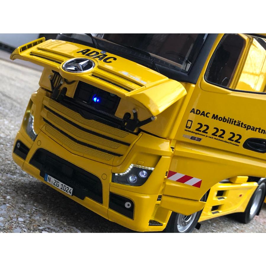 限定品 NZG 1/18 Mercedes Benz Actros Gigaspace + Lohr car 限定品 NZG 1/18 Mercedes Benz Actros Gigaspace + Lohr car