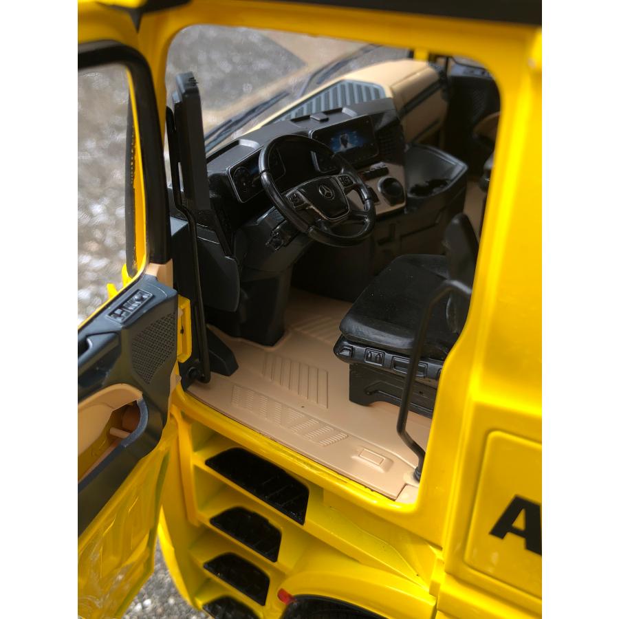 限定品 NZG 1/18 Mercedes Benz Actros Gigaspace + Lohr car 限定品 NZG 1/18 Mercedes Benz Actros Gigaspace + Lohr car