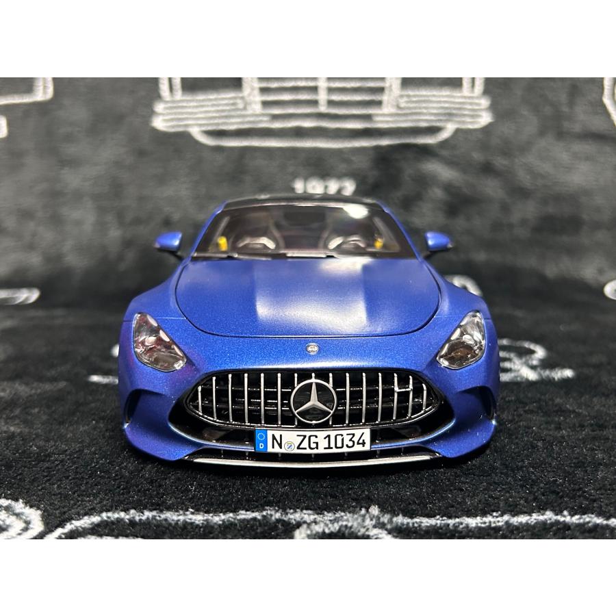 NZG 1/18 Mercedes Benz AMG GT 63 4Matic Spektralblue magno NZG 1/18 Mercedes Benz AMG GT 63 4Matic Spektralblue magno