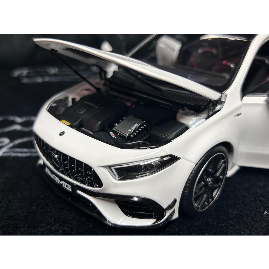 Mercedes-Benz AMG ミニカー ホワイト NZG 1/18 Mercedes Benz AMG A 45 S 4Matic Polar white メルセデス