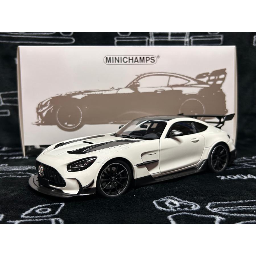 メルセデスベンツ　AMG　ミニカー　1/18　オートアート　京商　ミニチャンプス Amazon.co.jp: ミニカー 1/18 メルセデス ベンツ AMG GT