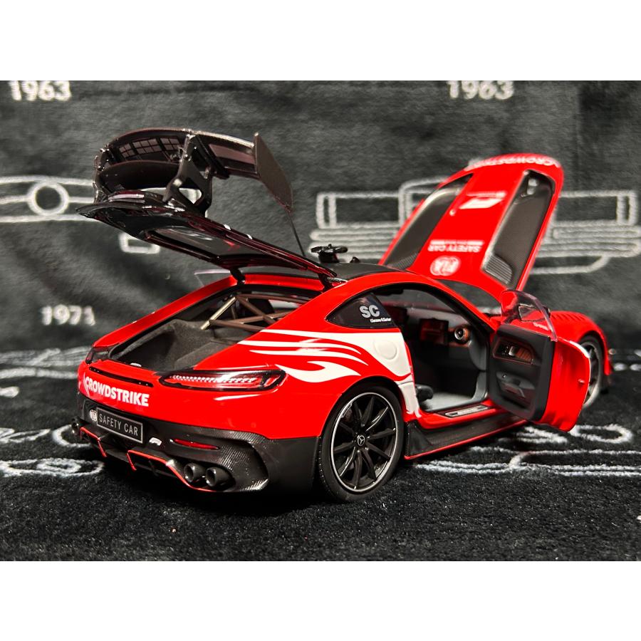 ミニチャンプス minichamps 1/18 Mercedes Benz AMG GT Black ミニチャンプス minichamps 1/18 Mercedes Benz AMG GT Black