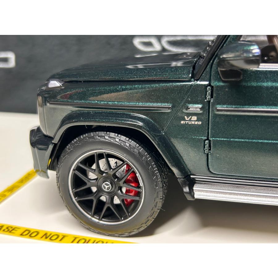 ミニチャンプス minichamps 1/18 Mercedes Benz AMG G63 W463 ミニチャンプス minichamps 1/18 Mercedes Benz AMG G63 W463