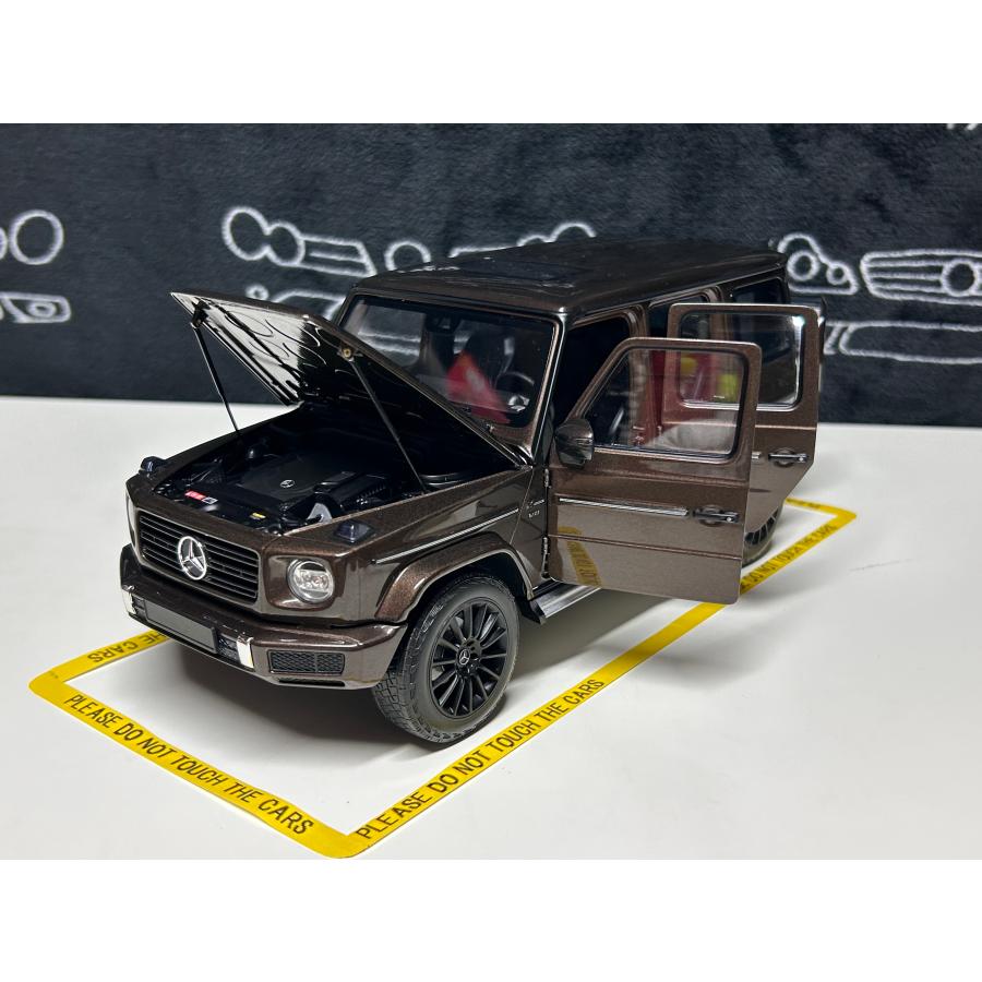 ミニチャンプス minichamps 1/18 Mercedes Benz G500 W463 2020