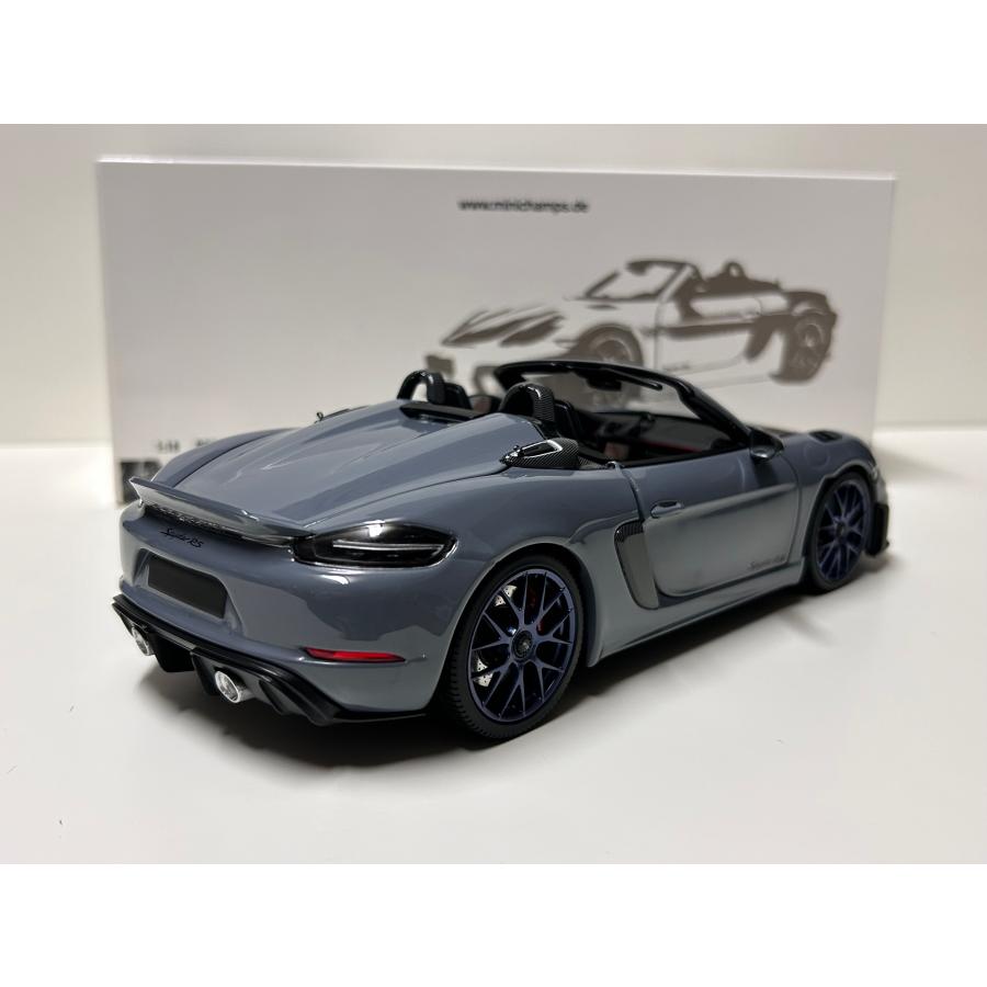 ミニチャンプス minichmaps 1/18 Porsche 718 Spyder RS Weissach-pkg