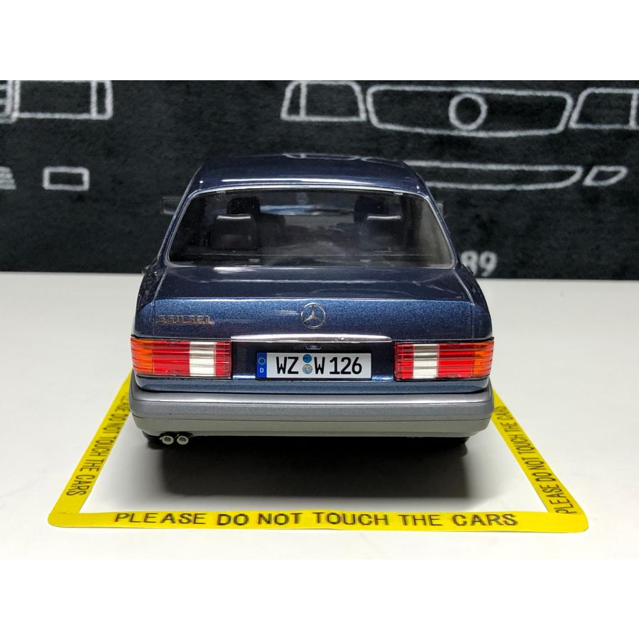 iScale 1/18 Mercedes Benz 560 SEL S class (W126) year 1985