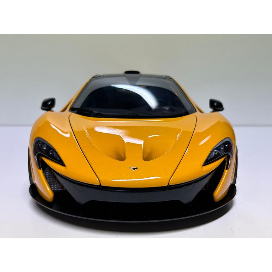 オートアート セール品 AUTOart 1/12 McLaren P1 volcano yellow オートアート セール品 AUTOart 1/12 McLaren P1 volcano yellow