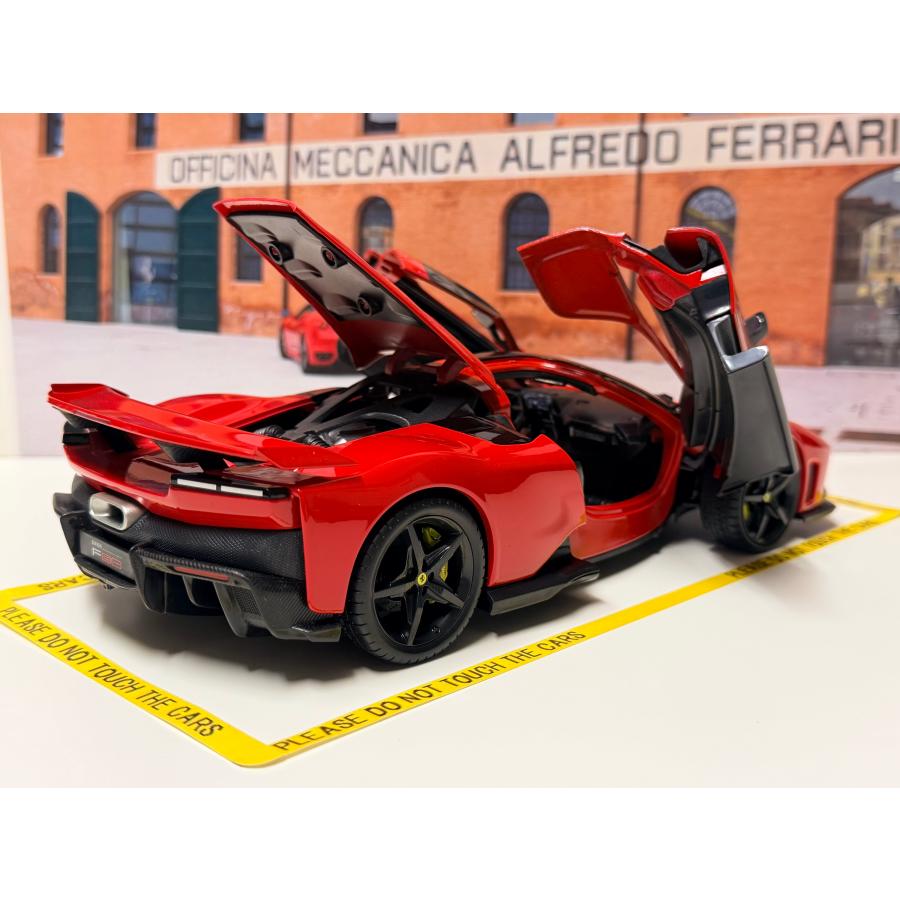 フェラーリF80 1/18 ミニカー　Ferrari Bburago ブラーゴ 予約】再販 FERRARI F80 2024 ロッソスーパーカー Bburago 1/18