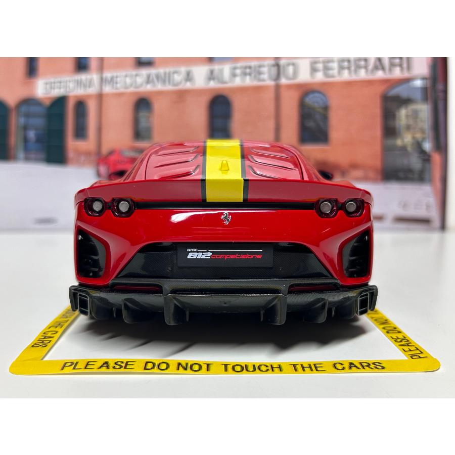 Burago signature 1/18 Ferrari 812 Competizione Rosso corsa フェラーリ ブラーゴ ミニカーの画像
