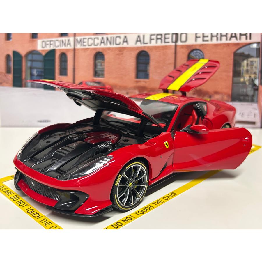 Bburago（ブラーゴ） Burago signature 1/18 Ferrari 812 Competizione