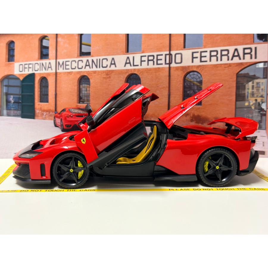 ＜予約品＞ Burago signature 1/18 Ferrari F80 2024 Rosso corsa フェラーリ ブラーゴ ミニカーの画像