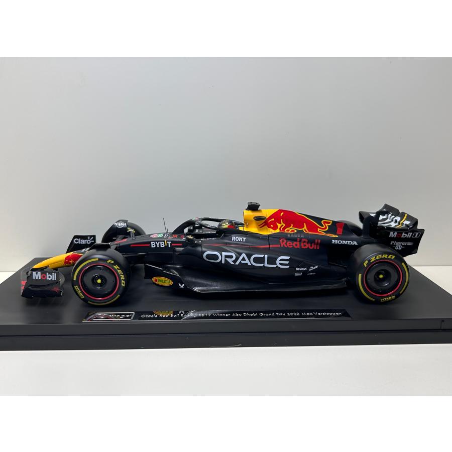 Bburago 特別版 Burago 1/18 Red Bull RB19 2023 #1 World