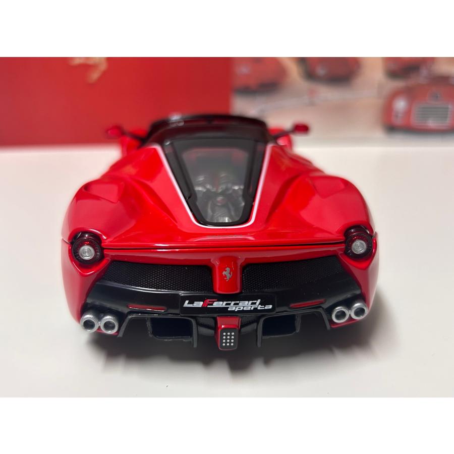Burago フェラーリミニカー scale 1.24 Amazon | Bburago 1/24 フェラーリ ラ フェラーリ レッド ／ ミニカー