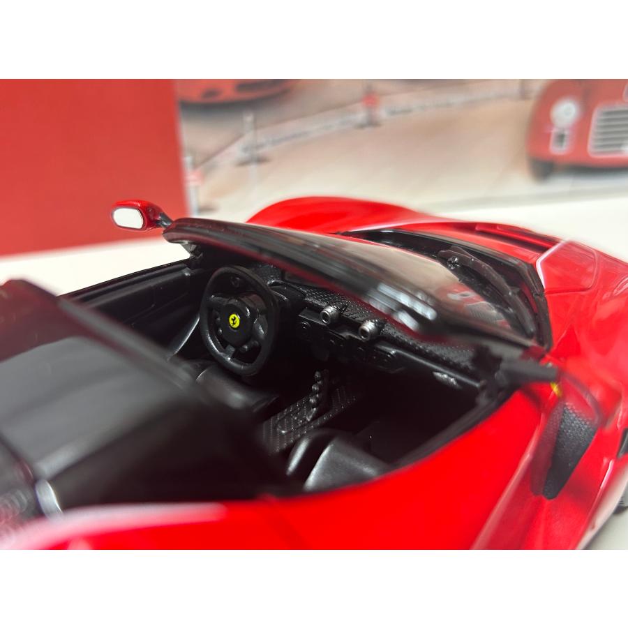 Bburago（ブラーゴ） Burago 1/24 Ferrari La Ferrari Aperta レッド