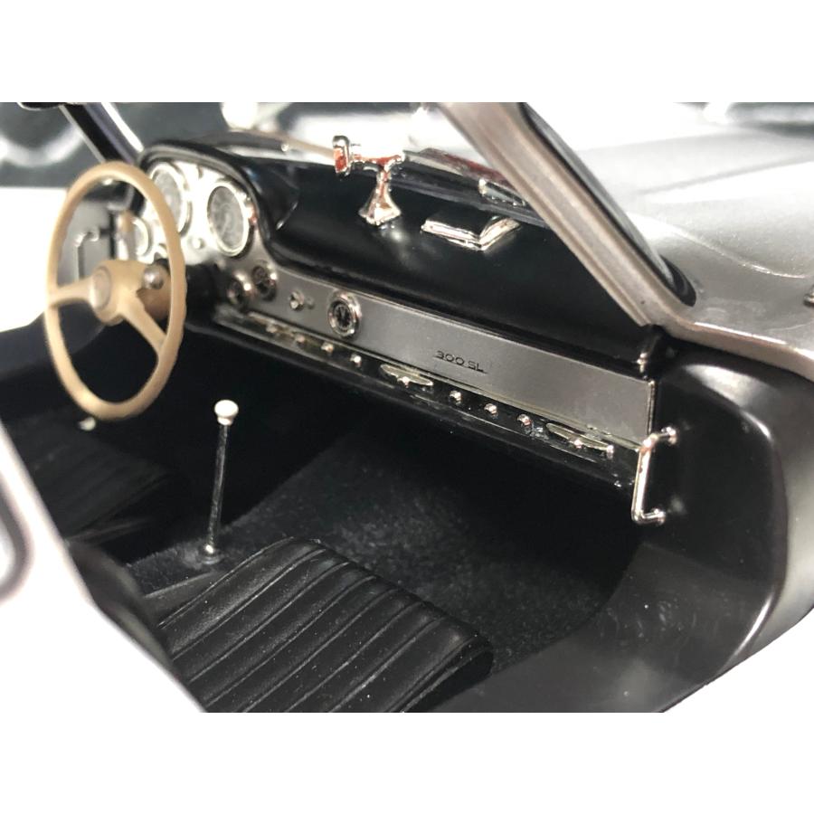 ミニチャンプス minichmaps 1/18 Mercedes Benz 300 SL (W198 ミニチャンプス minichmaps 1/18 Mercedes Benz 300 SL (W198