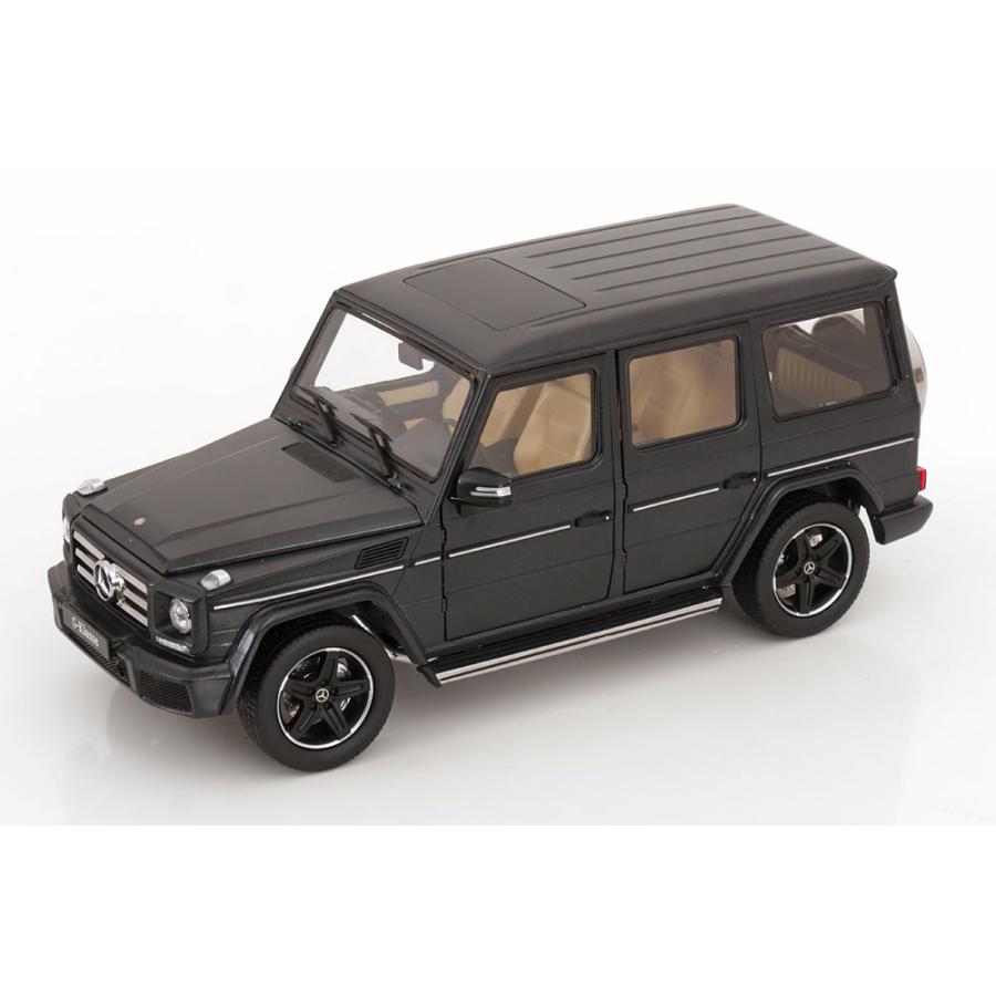 1/18　メルセデスベンツ　Aクラス　W176　スポーツ ミニカー　ブラック iScale iScale 1/18 Mercedes Benz G-class W463 Designo 2015 マット