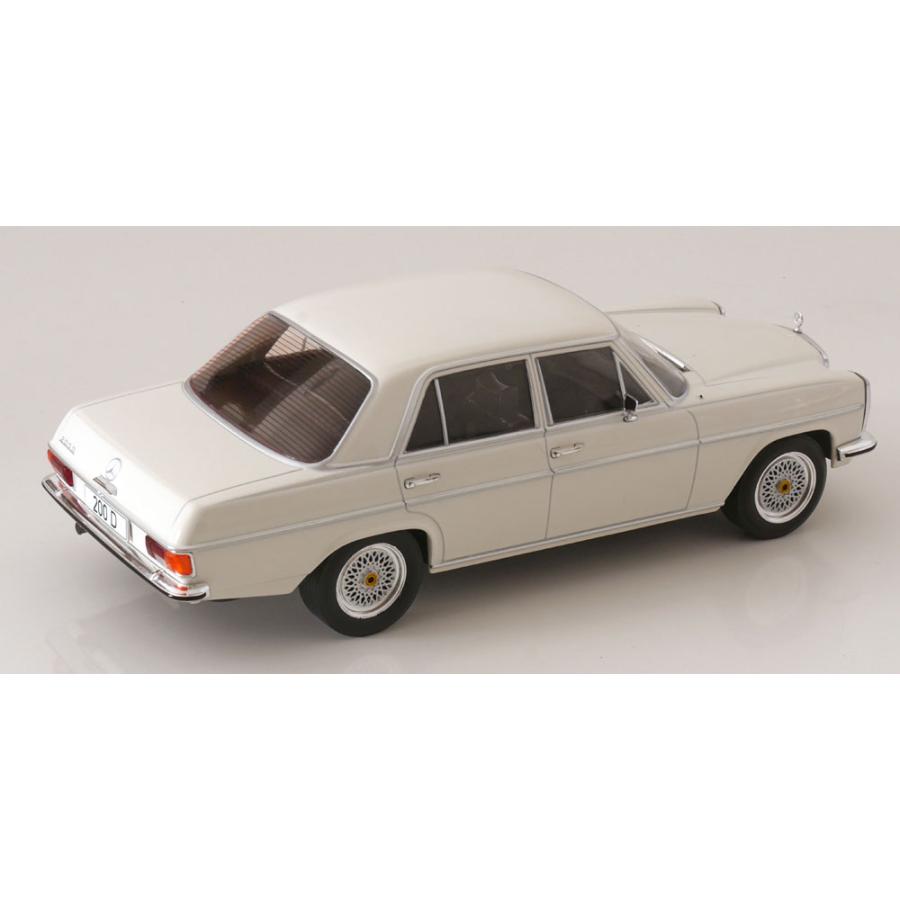 Mercedes-Benz 200D W115 /8 1:18 1968 | Jagersma Miniaturen