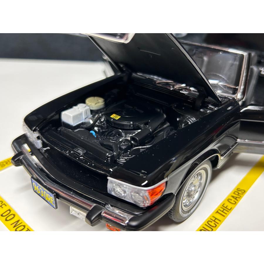 norev 1/18 Mercedes Benz 450SL R107 US-Version American Giggolo 1979　ブラック　メルセデス　ベンツ　ノレブ｜garage-forza｜08