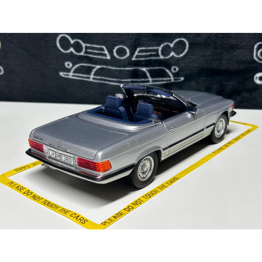 norev 1/18 Mercedes Benz 380SL R107 1985 シルバー メルセデス norev 1/18 Mercedes Benz 380SL R107 1985 シルバー メルセデス