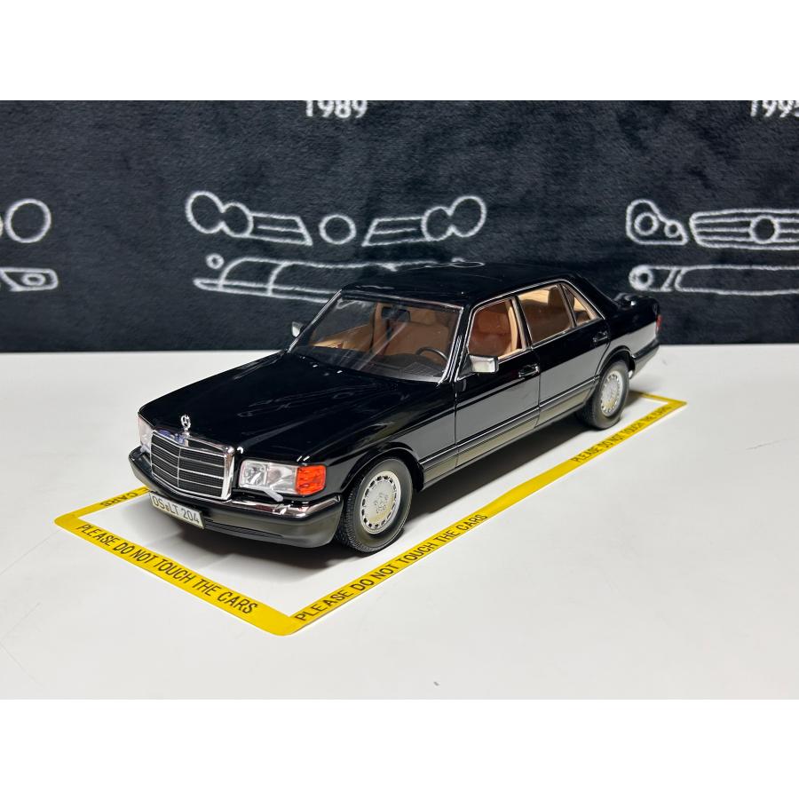 norev 1/18 Mercedes Benz 560 SEL W126 1989 ブラック メルセデス 