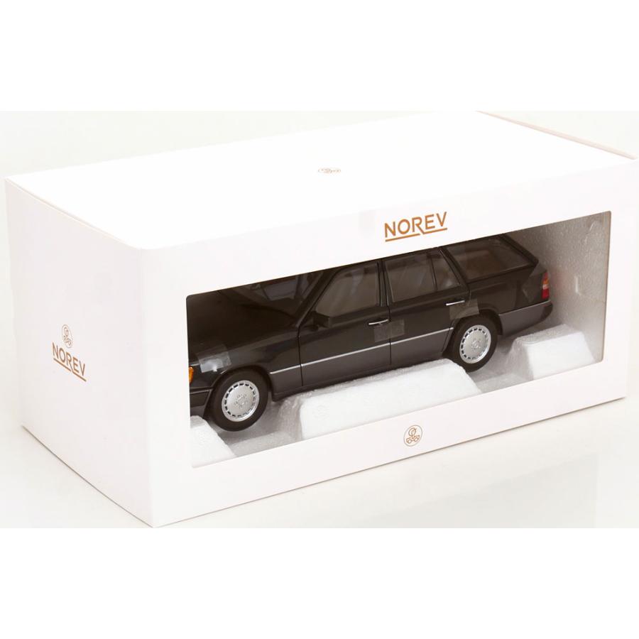 norev 1/18 Mercedes Benz 300D S124 Estate 1990 ブルーブラック