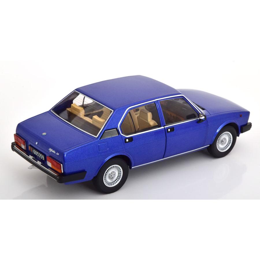 Mitica 1/18 Alfa Romeo Alfetta Berlina 2000L 1978 bluemetallic