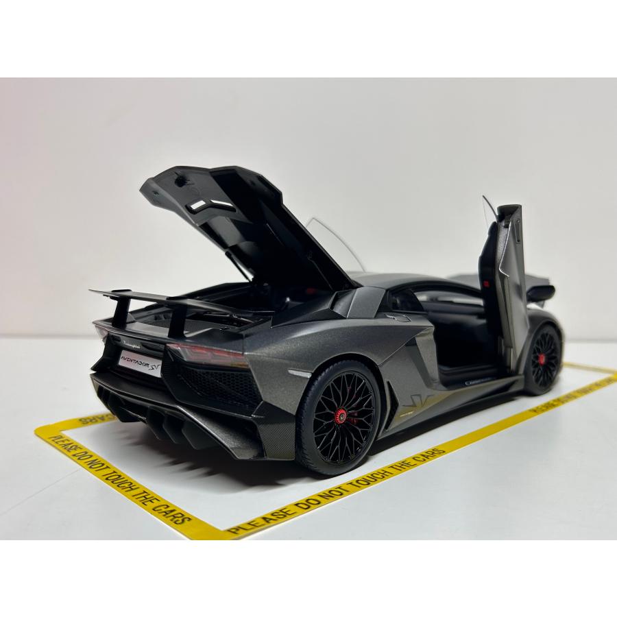 オートアート セール品 AUTOart 1/18 Lamborghini AVENTADOR LP750-4
