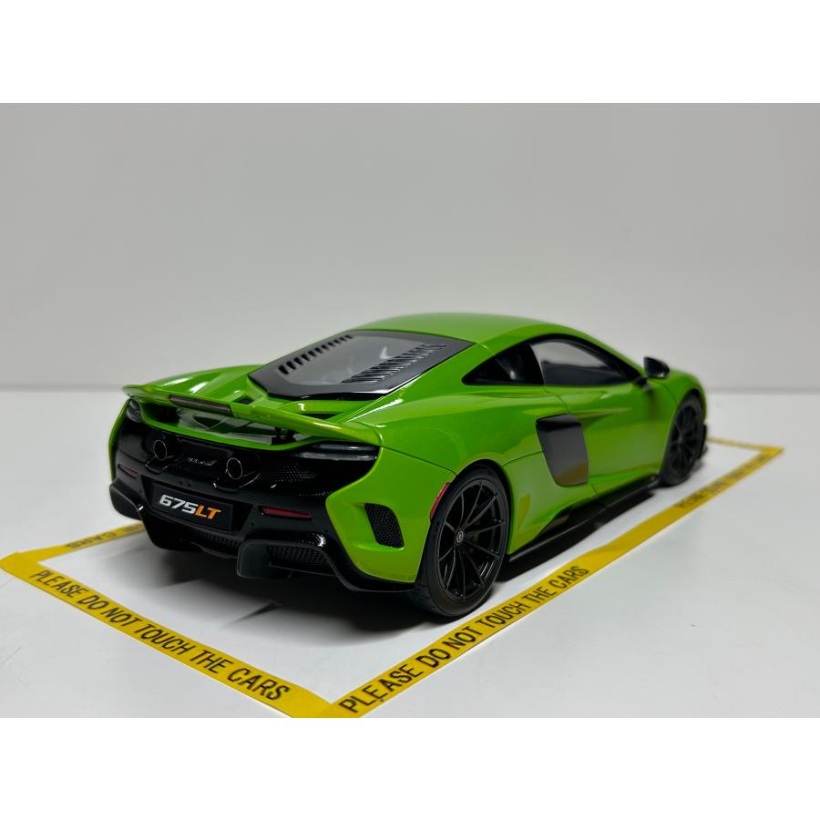 セール品 AUTOart 1/18 McLaren 675 LT 2016 napier green 