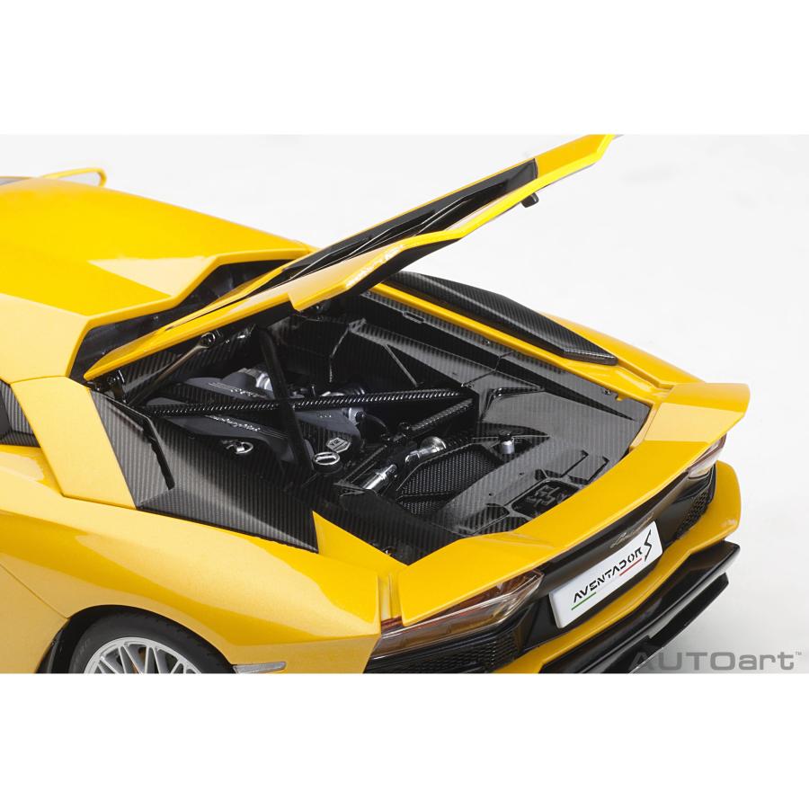 オートアート セール品 AUTOart 1/18 Lamborghini AVENTADOR S オートアート セール品 AUTOart 1/18 Lamborghini AVENTADOR S