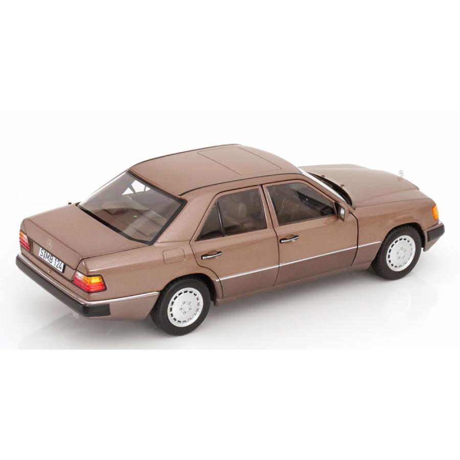 norev 1/18 Mercedes Benz 230E W124 Saloon 1989-1993 ライトブラウン