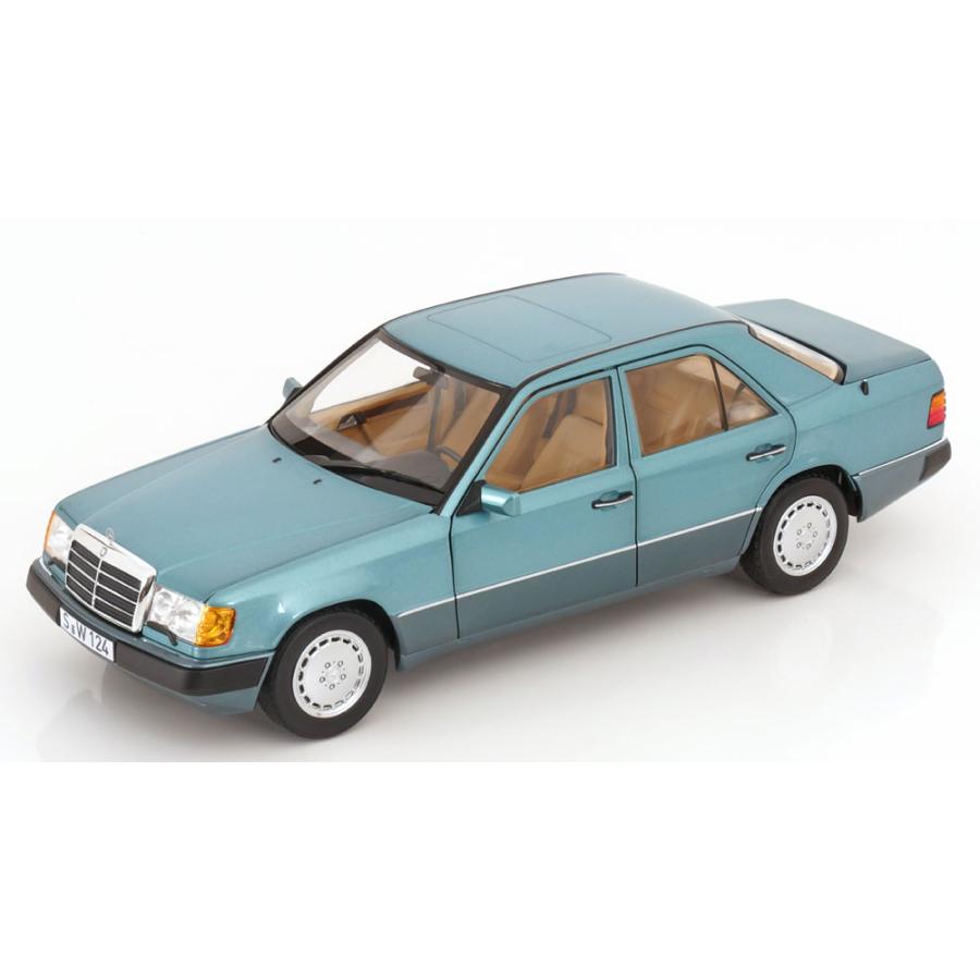 norev 1/18 Mercedes Benz 230E W124 Saloon 1989-1993 ライト norev 1/18 Mercedes Benz 230E W124 Saloon 1989-1993 ライト
