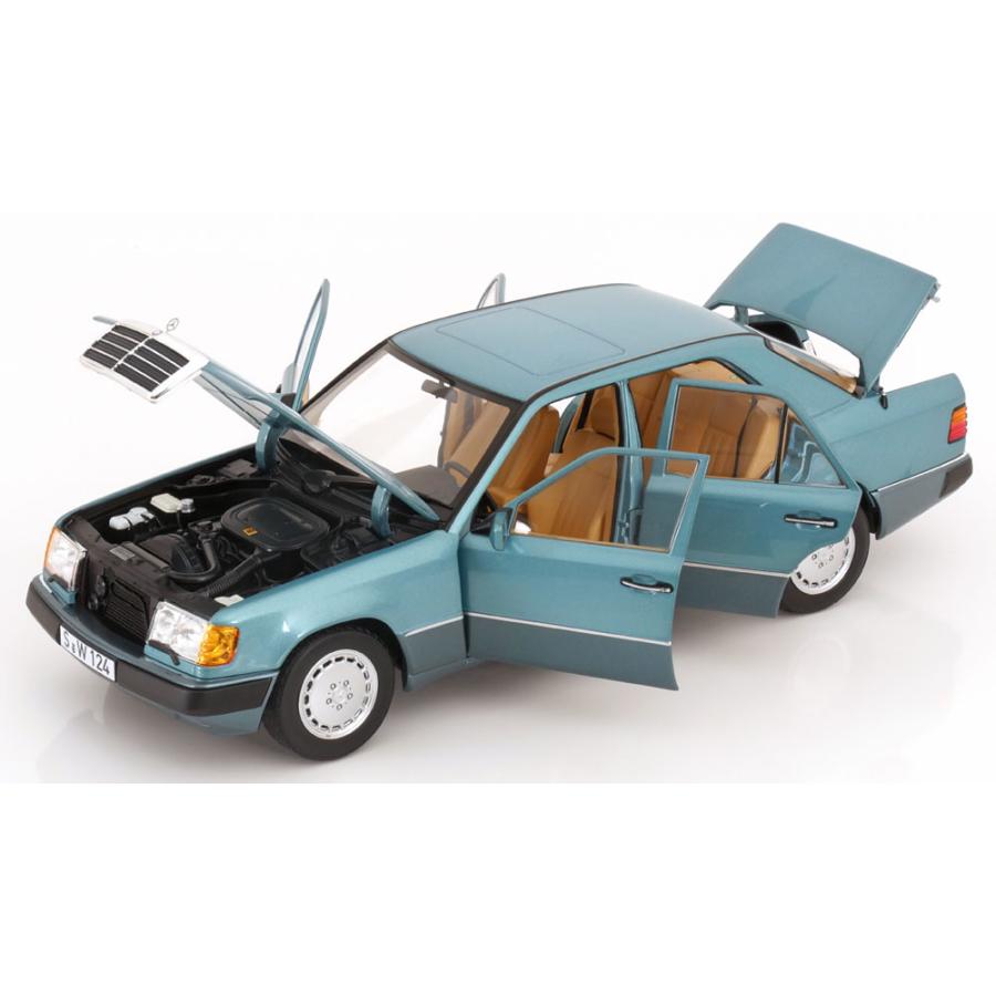 norev 1/18 Mercedes Benz 230E W124 Saloon 1989-1993 ライト norev 1/18 Mercedes Benz 230E W124 Saloon 1989-1993 ライト
