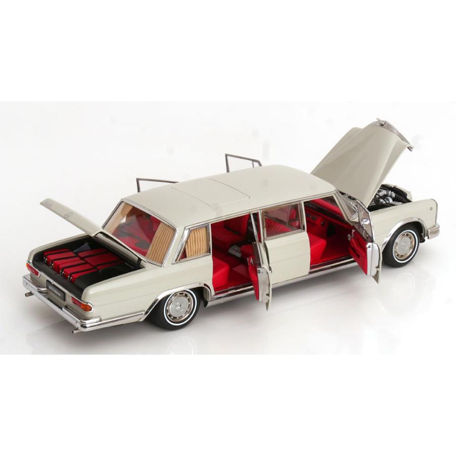 NZG 1/18 Mercedes Benz 600 Pullman W100 1963-1981 ホワイトグレー