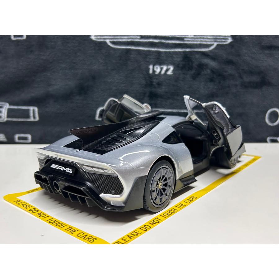 NZG 1/18 Mercedes Benz AMG One 2023 high tech silver　メルセデス　ベンツ　ディーラー限定品｜garage-forza｜07