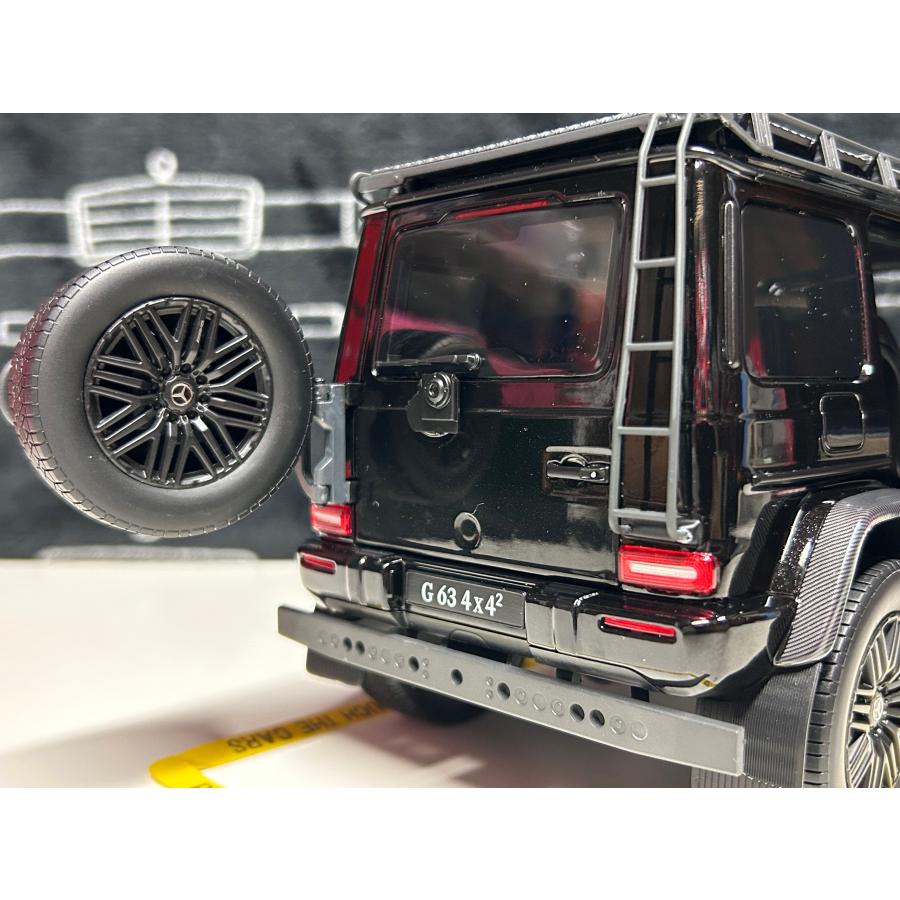 iScale 1/18 Mercedes Benz AMG G 63 4x4 W463 Obsidian black iScale 1/18 Mercedes Benz AMG G 63 4x4 W463 Obsidian black