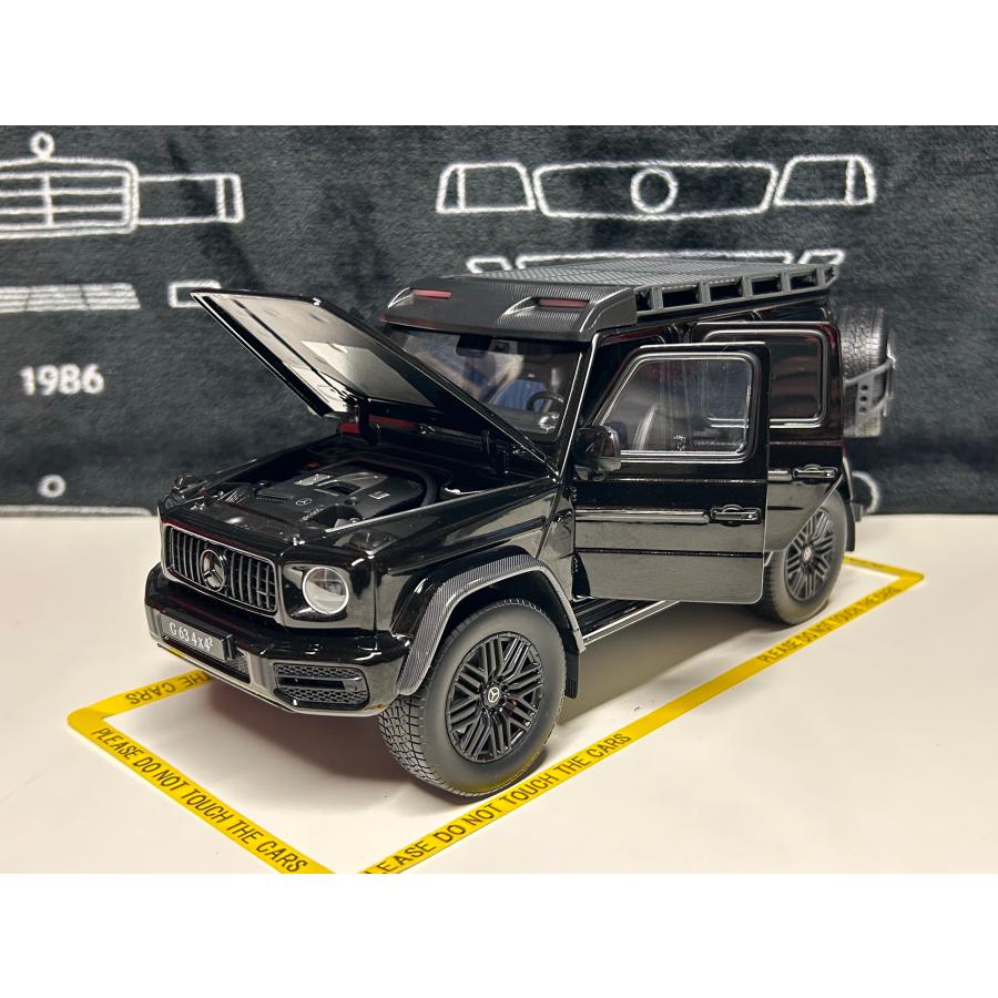 iScale 1/18 Mercedes Benz AMG G 63 4x4 W463 Obsidian black iScale 1/18 Mercedes Benz AMG G 63 4x4 W463 Obsidian black